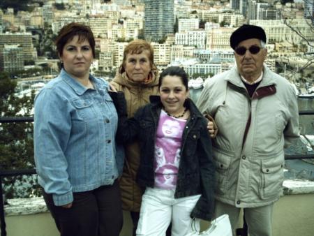 Tata Betty, M�m�e, Nadia et P�p�